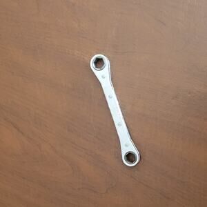 Hi Shear 7/16'' x 1/2'' Hi-Lok Offset  Wrench. Made in USA